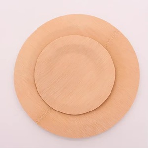 Platos Cuadrados de Hoja de Palma Areca de Excelente Calidad, Compostables, Libres de Químicos, para Buffet de Bodas y Ocasiones Especiales, en Venta - Product Image 2