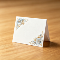 Marque-places pliables élégants à motif floral, cartes de nom vierges pour mariage, cartes de place de luxe pour décoration de table de mariage, banquet ou fête sur pelouse