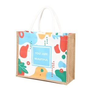 <span class=keywords><strong>Sac</strong></span> fourre-tout en tissu <span class=keywords><strong>de</strong></span> jute naturel avec poignée rouge écologique avec personnalisation <span class=keywords><strong>de</strong></span> la poche pour cadeau <span class=keywords><strong>Sac</strong></span> <span class=keywords><strong>de</strong></span> transport pour mariage - Product Image 6