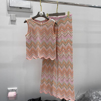 Nouvelle Collection 2026 : Ensemble Chic Été – Gilet Tricoté Sans Manches Zig Zag Bicolore Tendance et Polyvalent avec Pantalon