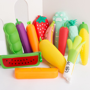 Estuche de Lápices de Silicona con Diseños Kawaii Personalizados para Niños - Product Image 1