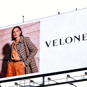 Pantalla LED a Todo Color para Exteriores P10 de Alta Frecuencia de Actualización, para Tableros de Información Pública, Señalización, Publicidad, Resistente al Agua - Product Image 4