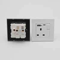 Prise murale BENDI C35 13A USB-A/Type-C IP22, panneau ignifuge pour PC industriel, contact en cuivre pur, 250V, Europe, hôpital