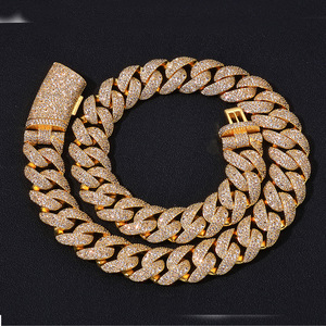 สร้อยคอแบบ Cuban Link  โมอิสซาไนต์สั่งทำจากโรงงานโดยตรง เงินแท้ 925 สไตล์ฮิปฮอป ประดับเพชร VVS1 ผ่านการทดสอบเพชร - Product Image 3