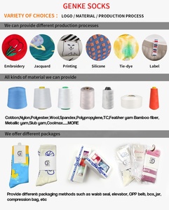 Calze Natalizie Personalizzate in Cotone Organico Jacquard con Cartoni Animati, Unisex, Divertenti per le Festività - Product Image 6