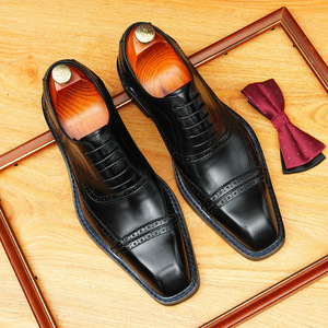 Chaussures Derby haut de gamme entièrement équipées, en cuir de vachette, avec laçage à l'anglaise et boucles plates, adaptées aux hommes. - Product Image 6
