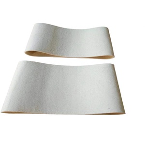 Sabuk Konveyor Felt Wol Putih Berkualitas Makanan yang Berbentuk Tabung untuk Mesin Pembentuk Adonan - Product Image 1