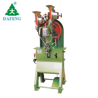 Machine automatique de rivetage d'œillets de semelle intérieure de chaussure de frein supérieure de sécurité de chaussures de sport
