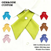Corbata Plana Personalizada para Mujer en Azul Salvia y Amarillo, con Lazo, de Poliéster Ecológico OEKO-TEX, Proveedor de Corbatas para Uniformes de Oficina