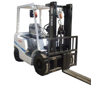 Oferta Especial: Montacargas Diésel TCM 3t 4.5m/6m Blanco para Movimiento de Tierras y Almacenes, Maquinaria para Aplicaciones de Construcción, Ingeniería y Comercio Minorista - Product Image 1