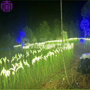 Nueva Lámpara LED de Jardín con Forma de Caña de Setaria para Caminos, Lámpara de Césped Exterior para Paisajes de Villas, Decoración Navideña - Product Image 4