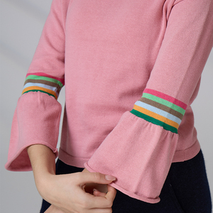 Pull en coton 100% à col rond avec logo personnalisé, fabricant de pulls à manches évasées rayées pour femmes - Product Image 5