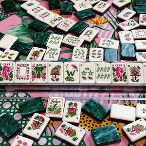 Jeu de tuiles de Mahjong américain vert plage tropicale, 160 pièces en acrylique, gravé Jungle Joker, avec tapis offert - Product Image 2