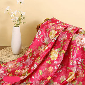 Tissu de brocade <span class=keywords><strong>vert</strong></span> en <span class=keywords><strong>satin</strong></span> de soie douce de 150cm de largeur pour robes - Product Image 5