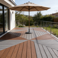 Revêtement de sol extérieur en WPC solide - Matériau haute densité et anti-insectes pour terrasses commerciales