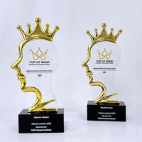 Cadeaux souvenirs personnalisés, plaque de récompense en cristal, couronne en métal doré, trophée en cristal