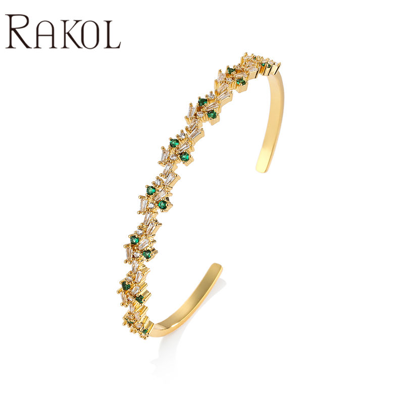 หินสีเขียวชุบทอง