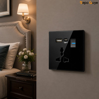 Prises murales industrielles UK 13A 230V AC avec panneau en verre trempé, interrupteur tactile et 4 prises UKCA pour l'électricité