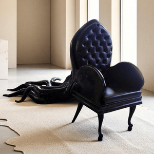 เก้าอี้ทรงปลาหมึกไฟเบอร์กลาสทันสมัย ML08 หุ้มหนังสีดำ สำหรับห้องนั่งเล่น วิลล่า อพาร์ทเมนท์ ห้องรับประทานอาหาร โรงแรม โซฟาต้อนรับ รูปทรงประติมากรรม - Product Image 4