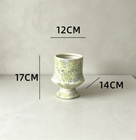 Vase sur piédestal en céramique vert moucheté vintage Art Déco, urne rétro émaillée écologique, centre de table floral pour la maison et les mariages