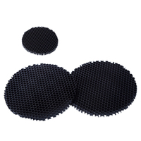 Éclairage utilisant une grille LED en nid d'abeille en aluminium