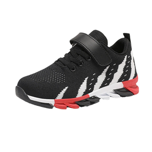 Nuevos Zapatos Deportivos Ligeros para Niños, Negros con Detalles Rojos, con Parte Superior de Malla Transpirable, Zapatos para Correr para Niños - Product Image 6