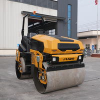 Compacteur routier diesel à rouleaux vibrants, avec rouleau avant en acier et rouleau arrière en caoutchouc, pour le compactage du sol, du béton et de l'asphalte, à entraînement hydraulique intégral