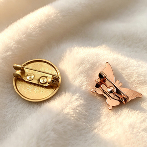 Bulk Supply Custom Enamel Lapel <b>Pin</b> Metal Craft <b>Badge</b> Soft Hard Enamel Hijab Brooch <b>Pin</b> for Tudab Hijab Ornament - Product Image 2