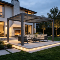 Pergola motorisée en aluminium blanc résistante aux intempéries, auvent à lames orientables pour jardin nordique et cour arrière