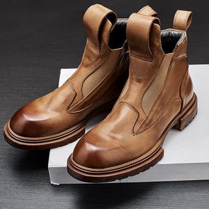 Autumn Men's Retro Leather Boots Top Quality Outdoor Boots Handmade Cowhide Boots Uniquely Designed Shoe Styles - Product Image 5