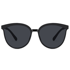 Women Sunglasses <b>Black</b> <b>Frame</b> Resin Lens UV400 Protection Eyebrow Style Trendy Fashion Sunshades - Product Image 1