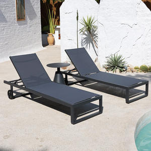 Ghế thư giãn ngoài trời cao cấp có bàn phụ và chức năng lưu trữ, chất liệu gỗ tếch bền chắc dành cho biệt thự sang trọng - Product Image 1