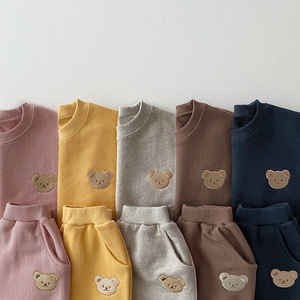 Conjunto de Ropa para Bebé de 2 Piezas con Estampado de Oso, Nuevo y a la Moda, de Algodón para Niñas y Niños - Product Image 5