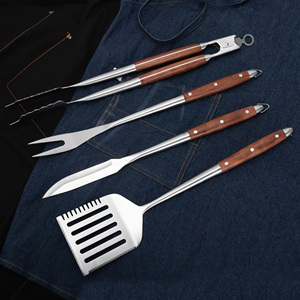 Nieuwe Ontwerp Fabriek Prijs Houten Handvat Grill Gereedschapsset Rvs Bbq Outdoor Gereedschap Set 4 Stuks Bbq Kit - Product Image 4