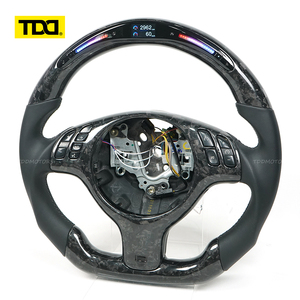 Volant en cuir suédé italien personnalisé TDD, en fibre de carbone forgée, compatible avec BMW E46 M3 M5 E46 E39 X5 E53 Z3 E36 - Product Image 2