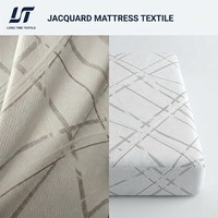 Textile Jacquard Géométrique de Luxe |   Tissu tricoté 350-500GSM |   Toucher doux et durable, qualité hôtelière |   Échantillonnage mondial prêt pour l'ODM