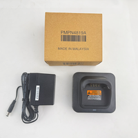 Pengisi Daya Baterai Unit Tunggal Motorola PMPN4819 PMPN4820, Pengisi Daya Desktop untuk Radio Dua Arah APX N30 APX N50, Basis Pengisian Daya