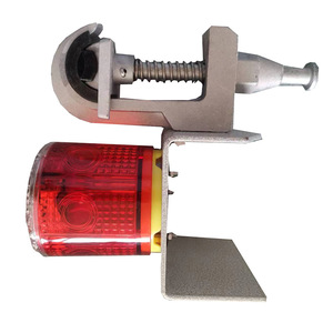 Feu de signalisation solaire CHDL DL-S6213 Rouge 3.7V Dispositif anti-collision pour ligne haute tension - Product Image 3
