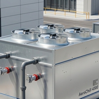 Tour de refroidissement à circuit fermé à flux combiné de grande taille pour l'extérieur, avec ventilateur motorisé et construction métallique, pour système de traitement thermique d'usine industrielle