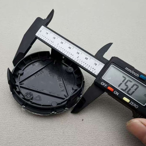 <span class=keywords><strong>Cache</strong></span>-<span class=keywords><strong>moyeu</strong></span> de roue de 75 mm avec logo de voiture pour accessoires <span class=keywords><strong>Mercedes</strong></span>-Benz W203 W204 W205 W212 W213 W214 W176 W177 X156 X253 W166 W167 - Product Image 6