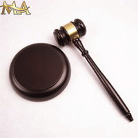 Marteau en bois de style rétro multifonctionnel en gros, marteaux de juge en bois, marteaux de vente aux enchères, marteaux de cour, ensemble de marteaux en bois et de bloc sonore