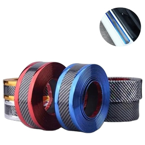 Protecteur de seuil de porte de voiture universel 5CM*1M - Bande anti-rayures en fibre de carbone, imperméable, auto-adhésive - Product Image 2