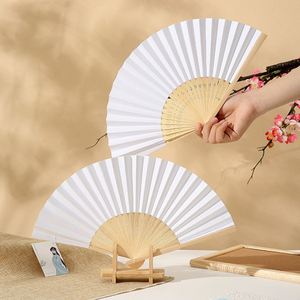 Abanico de mano plegable de papel de bambú en blanco al por mayor para el Año Nuevo Chino, recuerdos de boda, arte DIY, técnica de tallado, restauración de formas antiguas - Product Image 2
