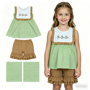 Conjuntos de Ropa para Niñas Pequeñas al por Mayor, Top sin Mangas con Bordado de Pato Mallard a Rayas y Pantalones Cortos con Volantes, Ropa de Verano - Product Image 1