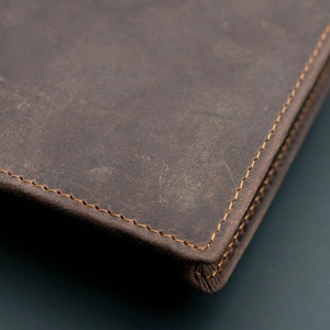 Wholesale Manufacturer Luxury Top Grain Real Leather Vintage Designer Slim Laser Engraving <b>RFID</b> Open Short Men's <b>Wallet</b> - Product Image 6