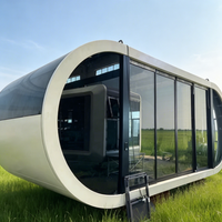 Maison capsule écologique préfabriquée moderne en conteneur, avec structure en verre trempé, durable, installation facile, villa, salon, bureau