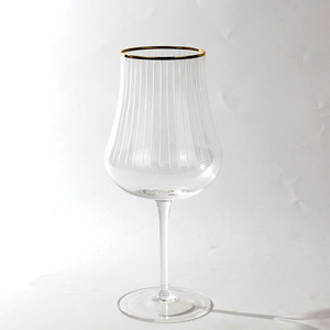Flûtes à champagne élégantes à bord doré, gobelets à vin en verre soufflé à la main pour les mariages, les fêtes et l'usage quotidien - Product Image 3