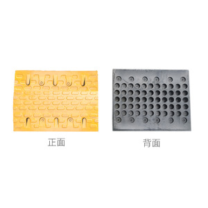Reductores de velocidad de goma 50x40x5cm cuadrados para tráfico vial y estacionamientos - Product Image 2