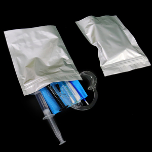 Kit Professionale per lo Sbiancamento Dentale con Gel al Perossido, Trattamento Istantaneo per Una Persona in 30-40 Minuti - Product Image 3