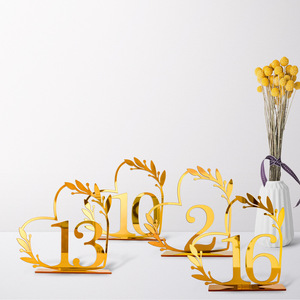 Numéro <span class=keywords><strong>de</strong></span> table moderne en or, panneau <span class=keywords><strong>de</strong></span> nom <span class=keywords><strong>de</strong></span> personne, carte <span class=keywords><strong>de</strong></span> place, <span class=keywords><strong>décoration</strong></span> <span class=keywords><strong>de</strong></span> table en acrylique pour mariage, anniversaire, fête - Product Image 6